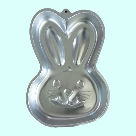 Vintage Bunny Head 1992 Cake Mold Pan Wilton #2105-9438 - Picture 1 of 3